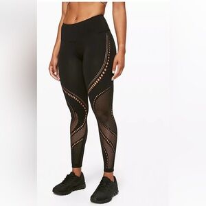 Lululemon x Barry’s Reveal Laser-Cut Leggings
